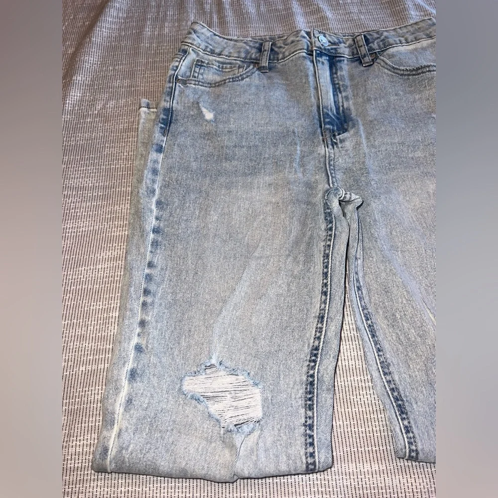 Colorful Planet Distressed Double Roll Mom Jeans | Juniors Size 14 |‎ NWT